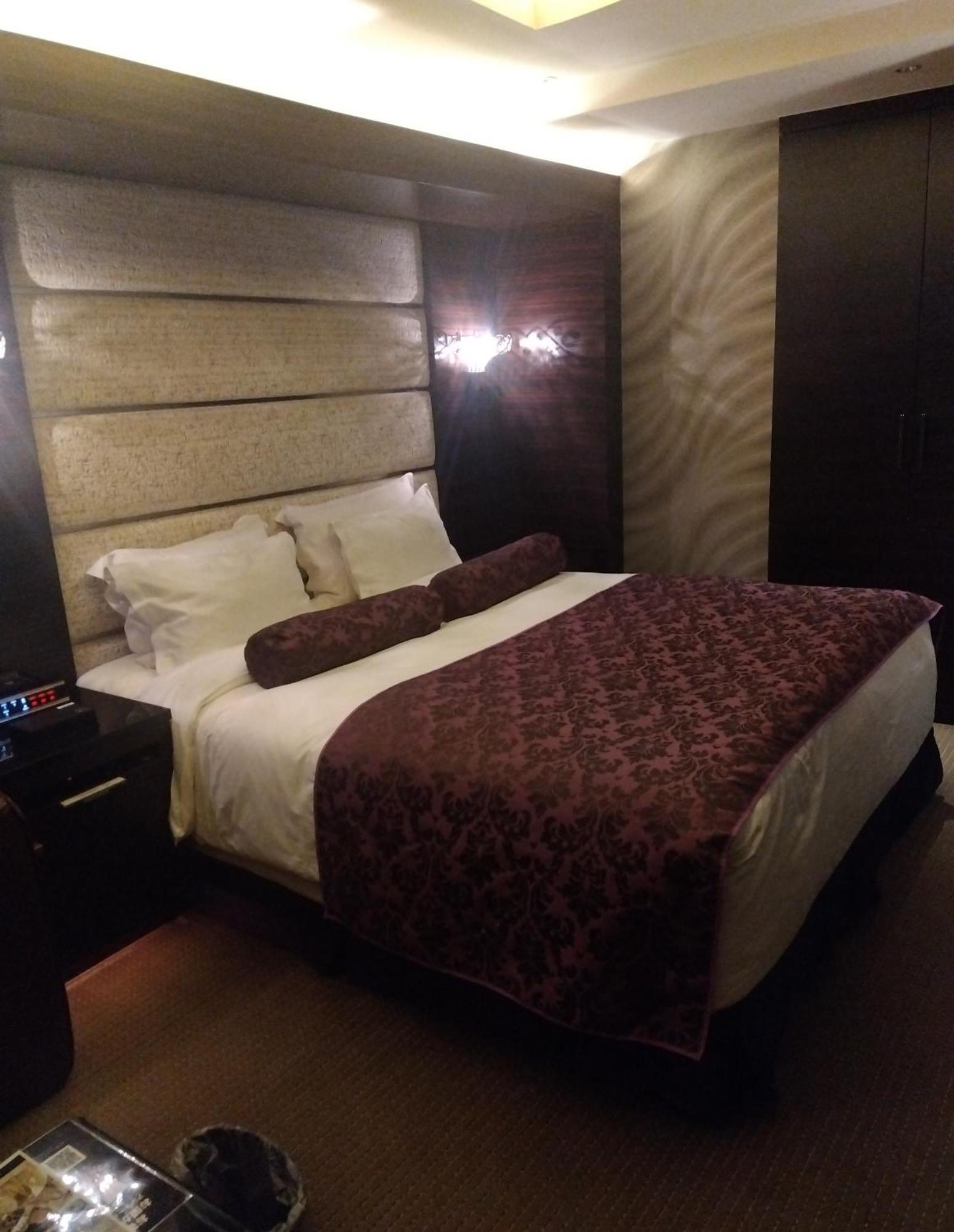 Hotel The Glanz Токио Екстериор снимка